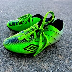 Boys Umbro Arturo Soccer Cleats